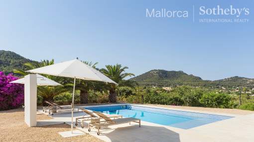 Modern finca within walking distance of the port Modern finca within walking distance of the port